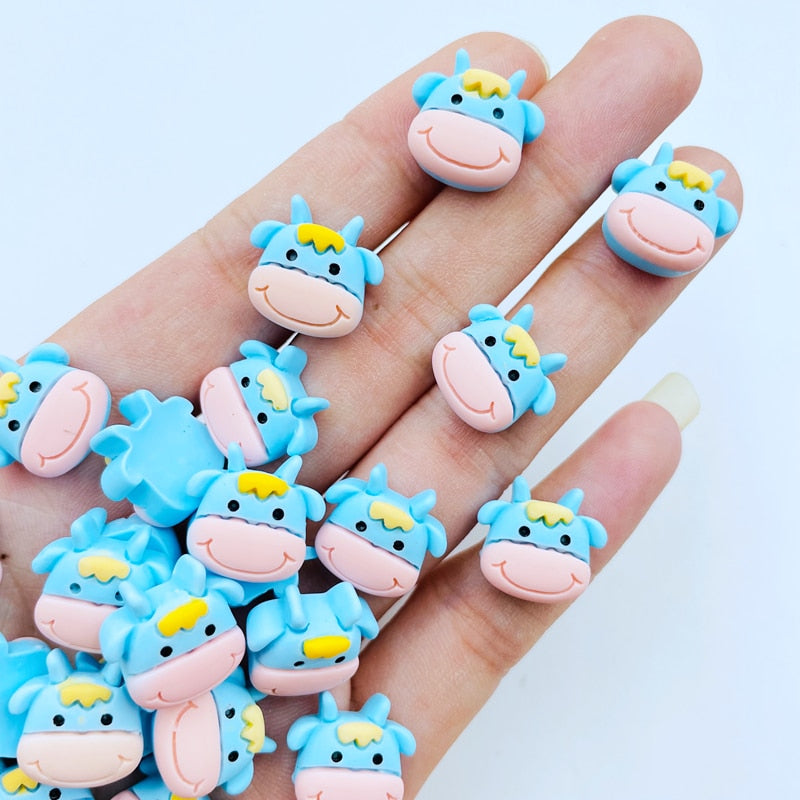 20 Pcs Mini Cartoon Young Cow Accessories